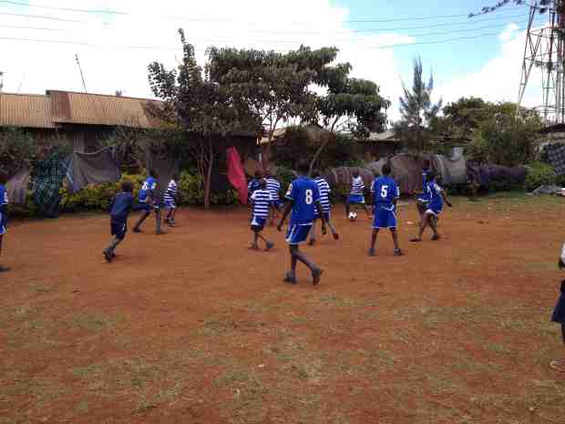 141010 Starkid receives from Africa Goal, via Watu Kwa Watu new soccer team jerseys1