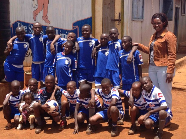 141010 Starkid receives from Africa Goal, via Watu Kwa Watu new soccer team jerseys3